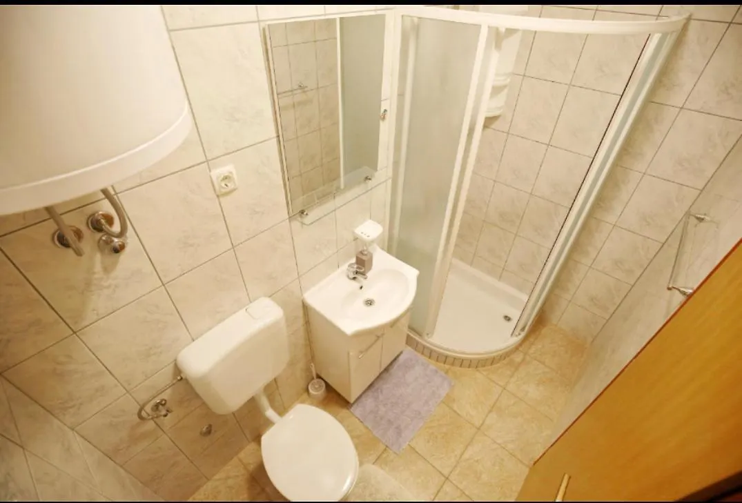 Apartmani Mirjana Tribanj-Kruscica 0*,  Croatia