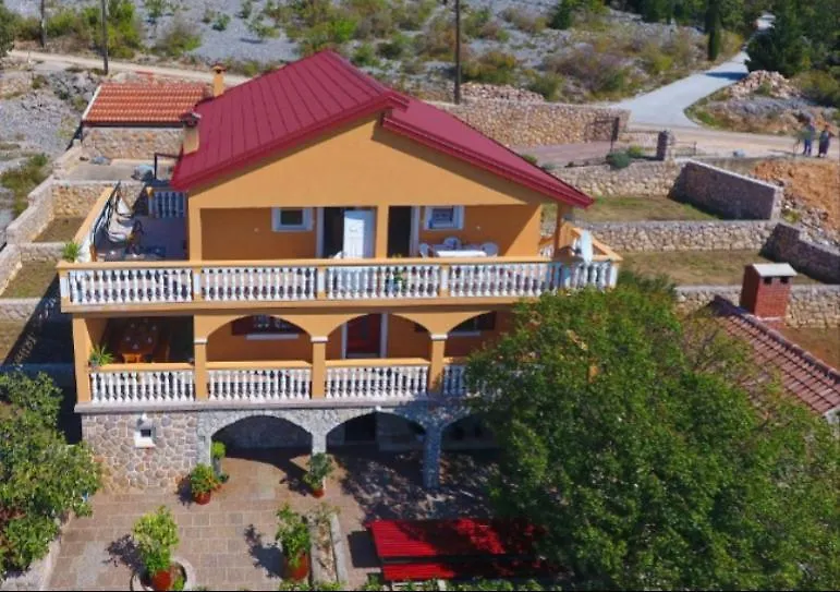 Apartment Apartmani Mirjana Tribanj-Kruscica