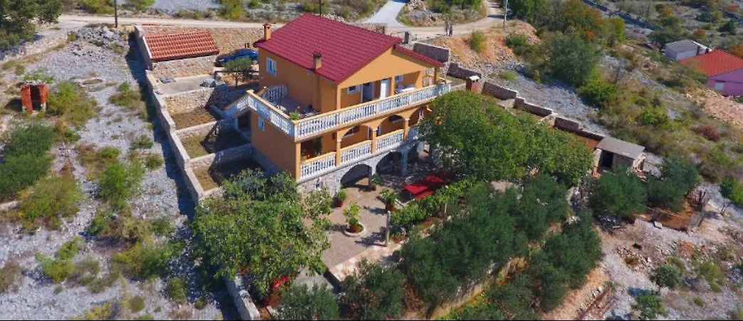 Apartmani Mirjana Tribanj-Kruscica 0*,  Croatia