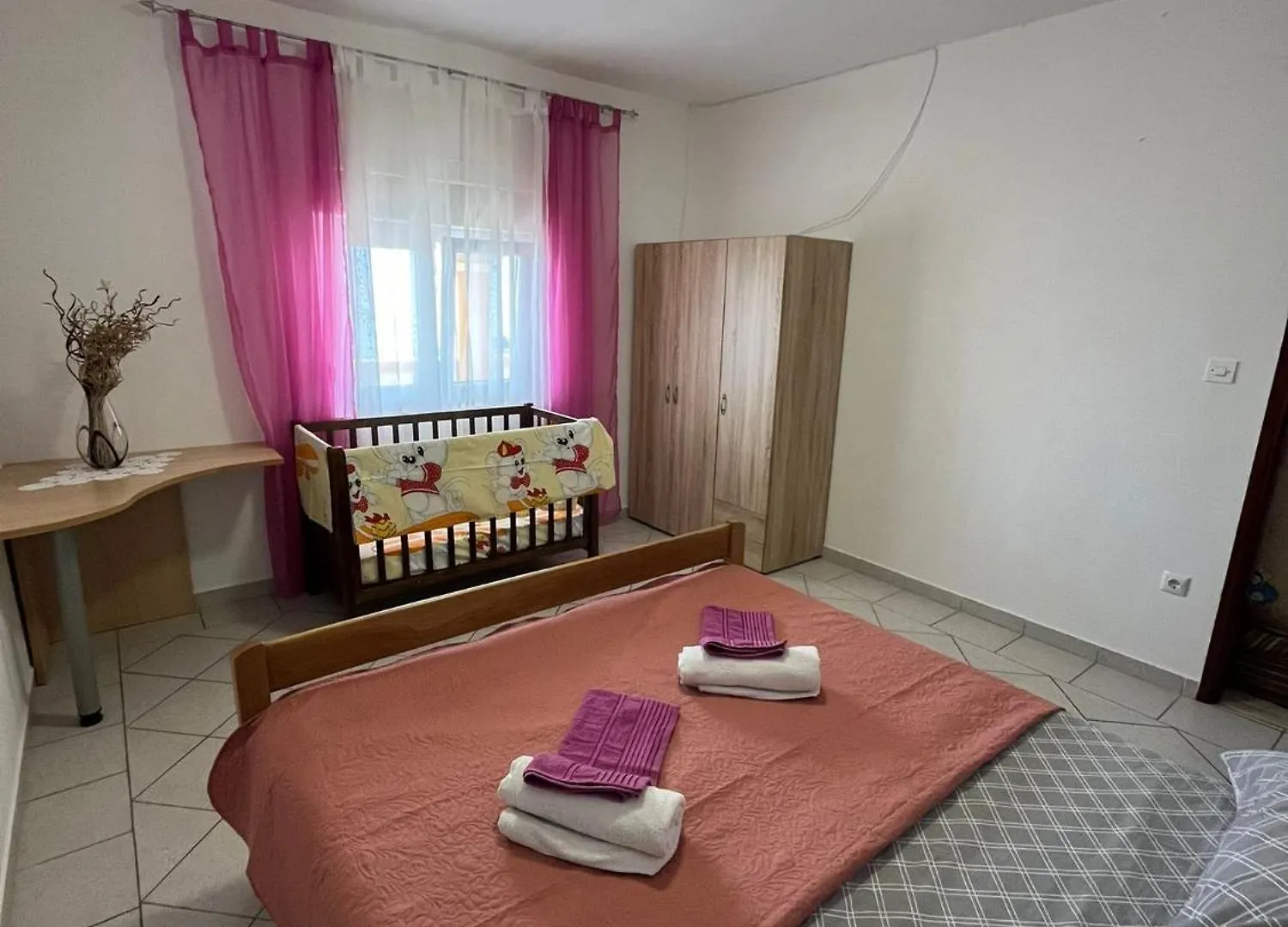 Apartment Apartmani Mirjana Tribanj-Kruscica